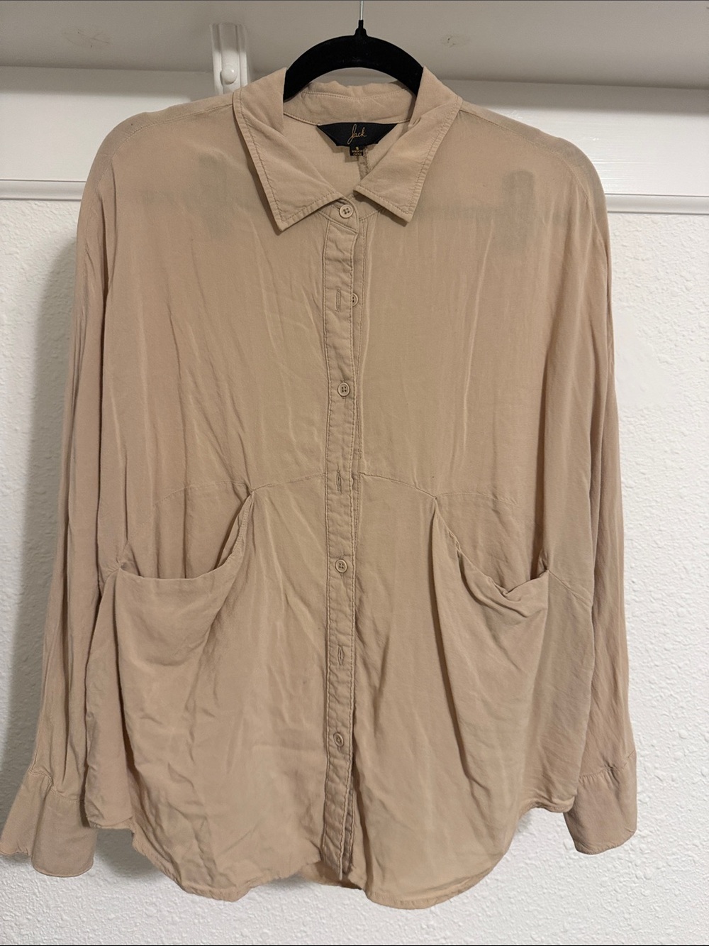 Jack Relaxed Button-Down Shirt in Beige